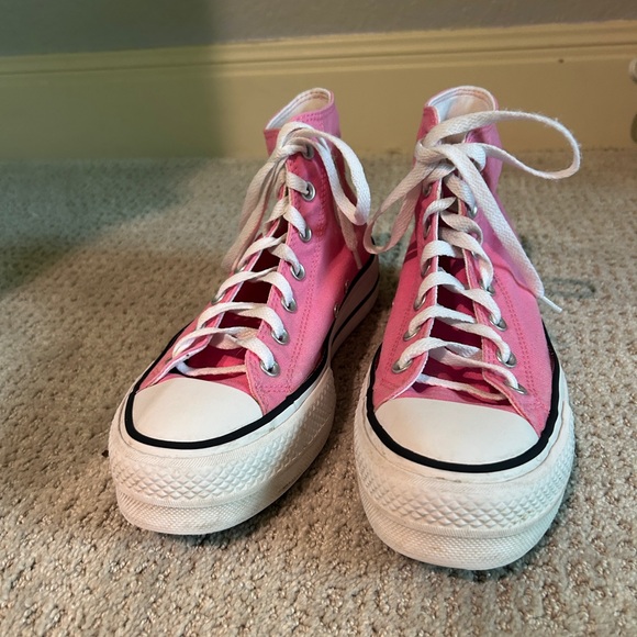 Pink Platform High-top Converse - Picture 2 of 3